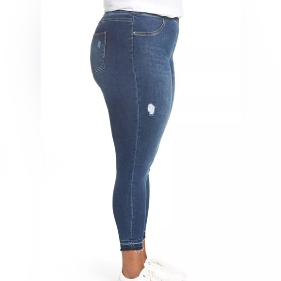 Spanx Distressed Denim Legging Jeans Medium Blue Wash Raw Hem Plus Size 2X NEW - Picture 3 of 14